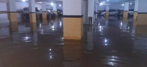 Temporal causa estragos e alagamentos em cidades paranaenses