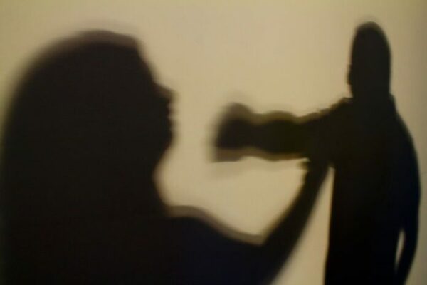 Violência doméstica: mulher é internada em Arapongas