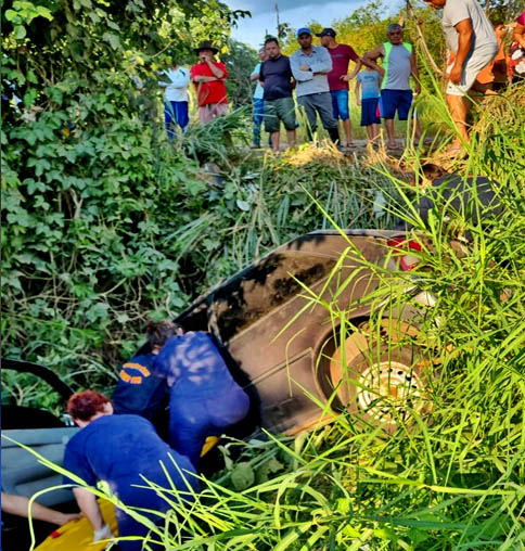 Acidente em Candido de Abreu deixa mulher ferida gravemente