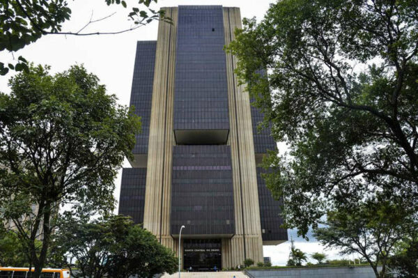 ‘Dinheiro esquecido’ no BC: veja regras e datas para saques