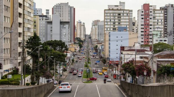 Lei do acesso gratuito ao histórico de veículos entra em vigor no Paraná