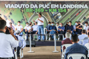 O governador Carlos Massa Ratinho Junior lança nesta sexta feira (4) a licitação do Viaduto da PUC, em Londrina.