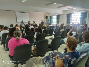 Semed realiza 1º Encontro de Robótica do ano entre os professores em Arapongas
