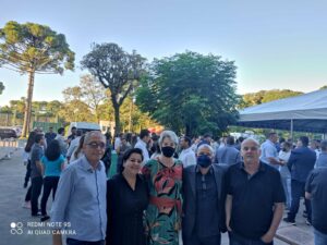 Arapongas recebe caminhão poliguindaste com apoio de Márcio Nunes