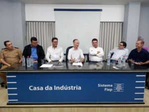 Prefeito de Arapongas participa da posse da nova diretoria do Conselho Comunitário de Segurança