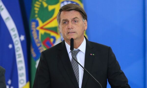 Bolsonaro cresce e aparece à frente de Lula em SP, aponta pesquisa