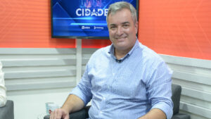 Prefeito tem 79,9% de aprovação da população de Cambira