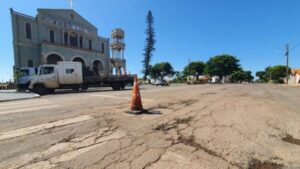 Bela Vista do Paraíso consegue recape de mais um trecho da PR-455 com apoio de Tiago Amaral
