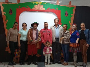 Prefeitura Municipal de Kaloré- Educação e Cultura recebem neste 16/05 teatro de sombras.