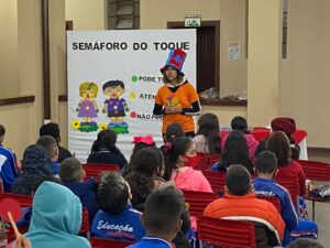 Projeto Empoderar esteve na Escola Municipal Califórnia