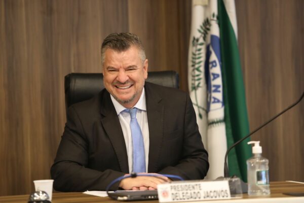 Presidida por Delegado Jacovós, Comissão de Tributação e Finanças da Alep aprova importantes projetos