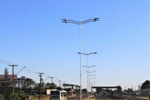 Arapongas investe em iluminação de Led ao longo da Avenida Maracanã e no Conjunto Tropical