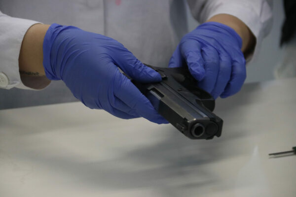 Paraná é o primeiro do País a auxiliar investigações criminais a partir do novo “DNA das armas”