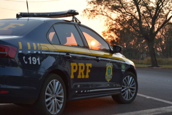 Dupla suspeita de aplicar golpe do bilhete em SP é presa no PR
