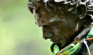 TV Brasil presta tributo a Ayrton Senna com série especial
