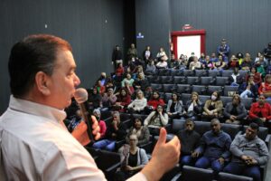 Semana do Meio Ambiente tem foco na separação e coleta seletiva do lixo em Arapongas