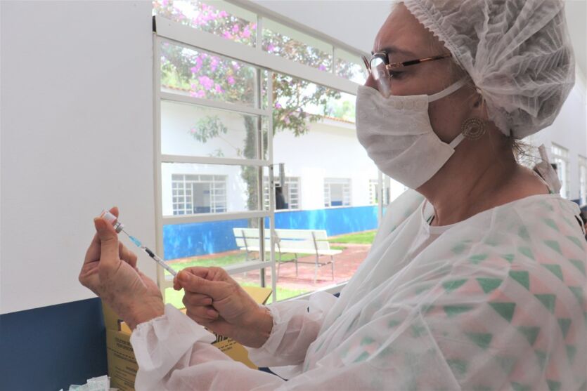 Arapongas: vacinação contra a gripe atende população em geral