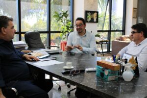Reunião reitera projetos em Aricanduva e melhorias na Colônia Esperança