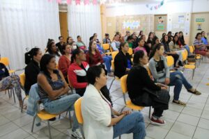 Alimentação saudável é tema de palestra no CMEI Izaura dos Santos Vieira dm Arapongas