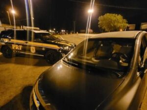 PRF recupera carro em Mauá horas após idoso cair em golpe