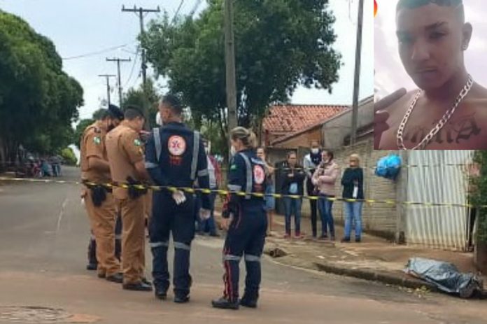 Jovem é morto a tiros em via pública de cidade do Paraná