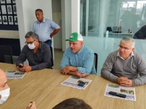 Falta de medicamentos preocupa prefeitos da região