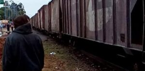 Homem é atropelado por trem no centro de Arapongas