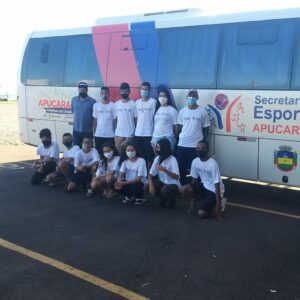 Jovens atletas de Apucarana participam do Torneio Paranaense de Atletismo