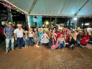 Arraiá na Praça em Borrazópolis