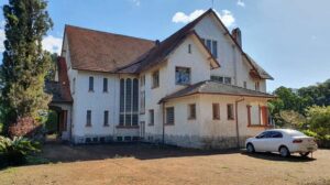 Moradores do Vale relatam histórias assustadoras no Castelo Eldorado em Marilândia do Sul