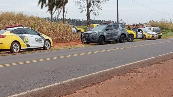 Policiais perseguem assaltantes na PR 218 em Sabáudia; um morreu em confronto