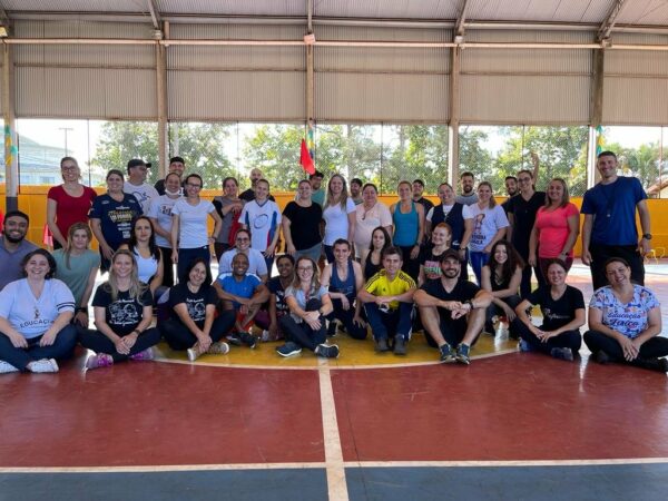 Semed realiza curso de Miniatletismo em Arapongas