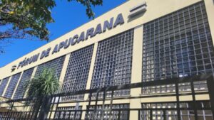 Homem é condenado a mais de 43 anos de prisão por abusar de enteada