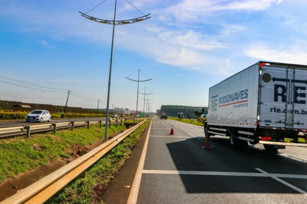 Apucarana leva iluminação LED a trecho da BR-369
