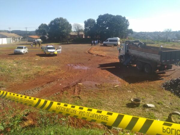 Motorista de Apucarana morre prensado pela caçamba do caminhão