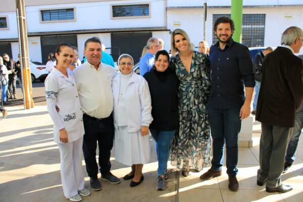 Lançada a pedra fundamental do pronto-socorro da Santa Casa de Arapongas, obra de quase R$ 3 milhões