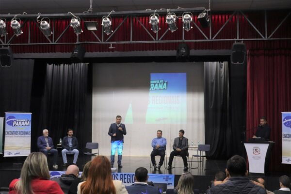 Arapongas – Empreendedorismo e novo financiamento da Educação são temas do encontro “Diálogos Desenvolve Paraná”