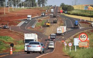 Alças laterais do novo trevo da PR-466 em Ivaiporã são liberadas, obras continuam