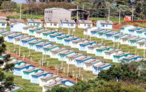 Casas do “Fariz Gebrim” serão entregues no dia 6 de setembro, anuncia Junior da Femac Prefeito de Apucarana