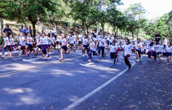 3ª etapa do Circuito de Corridas de Rua das Escolas Municipais será neste domingo em Apucarana