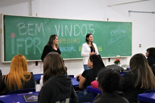 Arapongas retoma Cursinho Municipal e fortalece caminho à Universidade