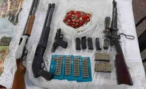 Operação policial, prende jovens e apreende armas de fogo no Paraná