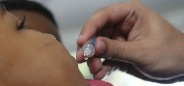  CMEIs de Apucarana vacinam contra polio amanhã