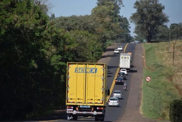 DER licita melhorias em 434 km de rodovias no Norte e Vale do Ivaí