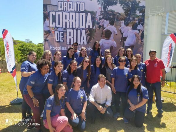 Festival de Atletismo das Escolas Municipais reúne mais de 450 alunas no “Estação Cidadania” em Apucarana