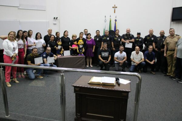 Projeto Criança Preservada recebe Moção de Aplausos na Câmara Municipal de Arapongas