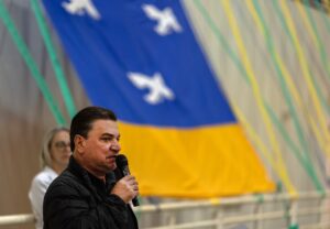 Vitória de Ratinho e deputados reafirma liderança de Sérgio Onofre