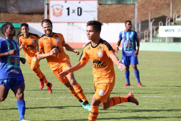 EC Laranja Mecânica Arapongas acerta a transferência de sete atletas para o futebol europeu