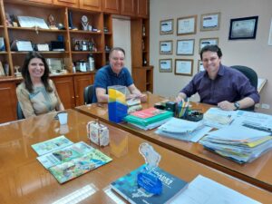 Júnior da Femac recebe prefeito de Colombo