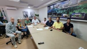 Prefeito Toledo assina contrato e ordem de serviço para a reforma e readequação do abatedouro municipal